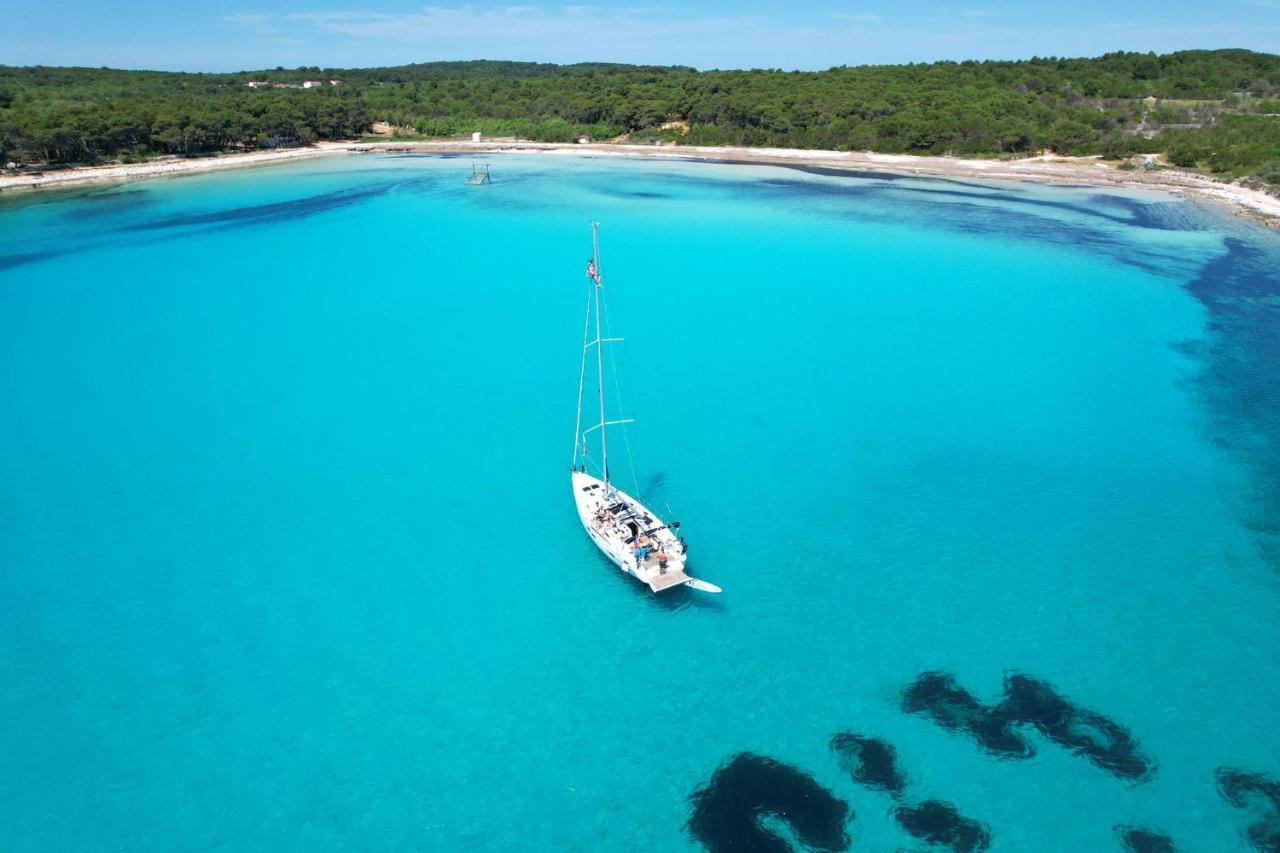 Modern Apartment For 2025' Vacation In Zadar Bagian luar foto