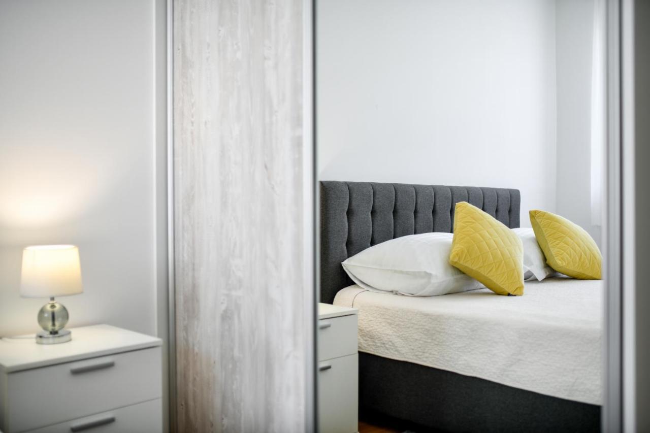Modern Apartment For 2025' Vacation In Zadar Bagian luar foto
