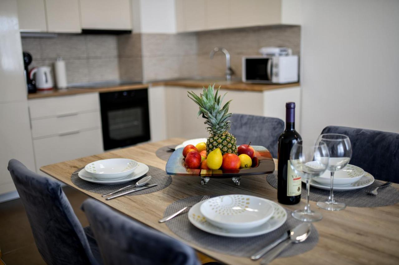 Modern Apartment For 2025' Vacation In Zadar Bagian luar foto
