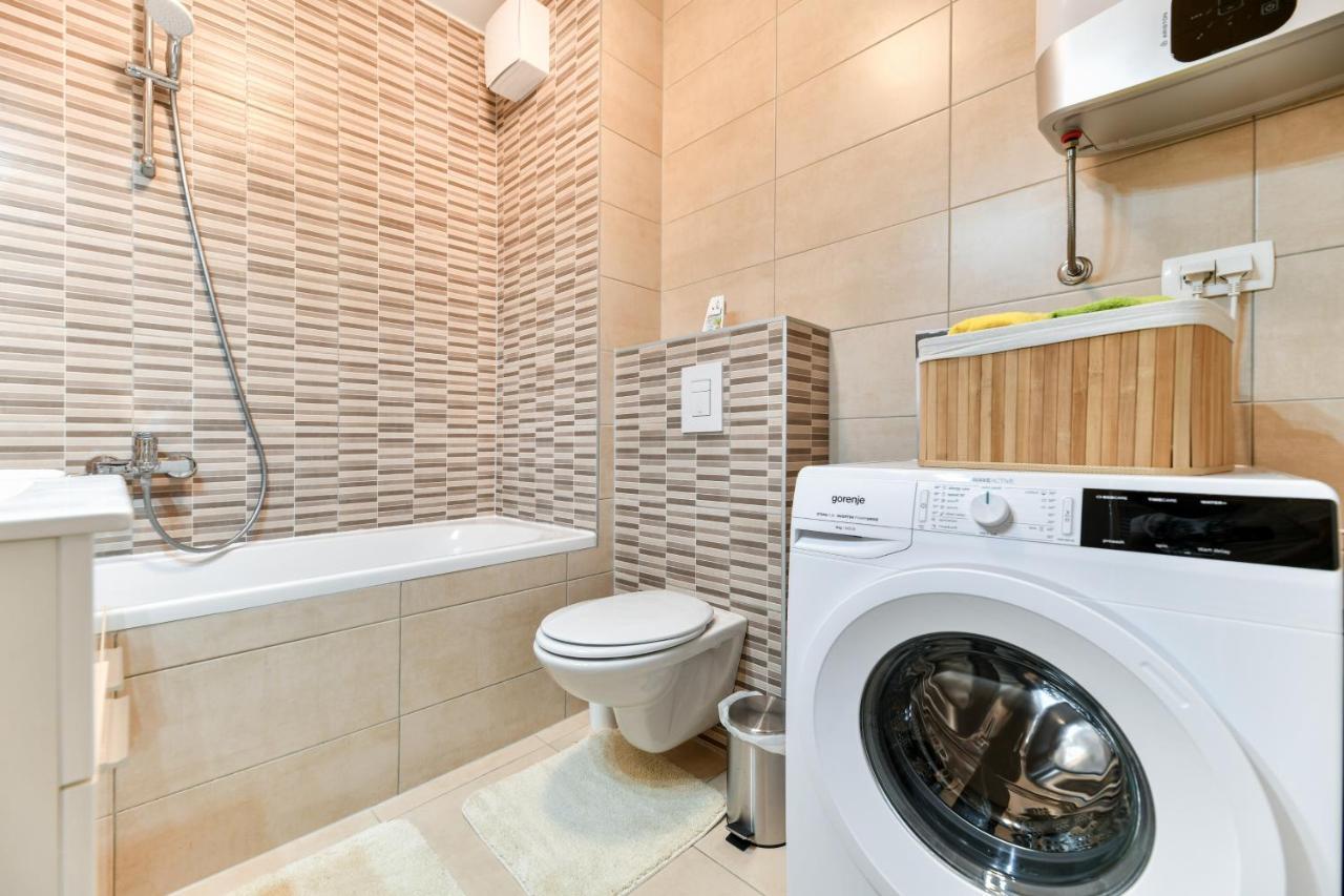 Modern Apartment For 2025' Vacation In Zadar Bagian luar foto