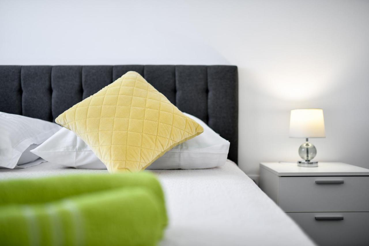 Modern Apartment For 2025' Vacation In Zadar Bagian luar foto