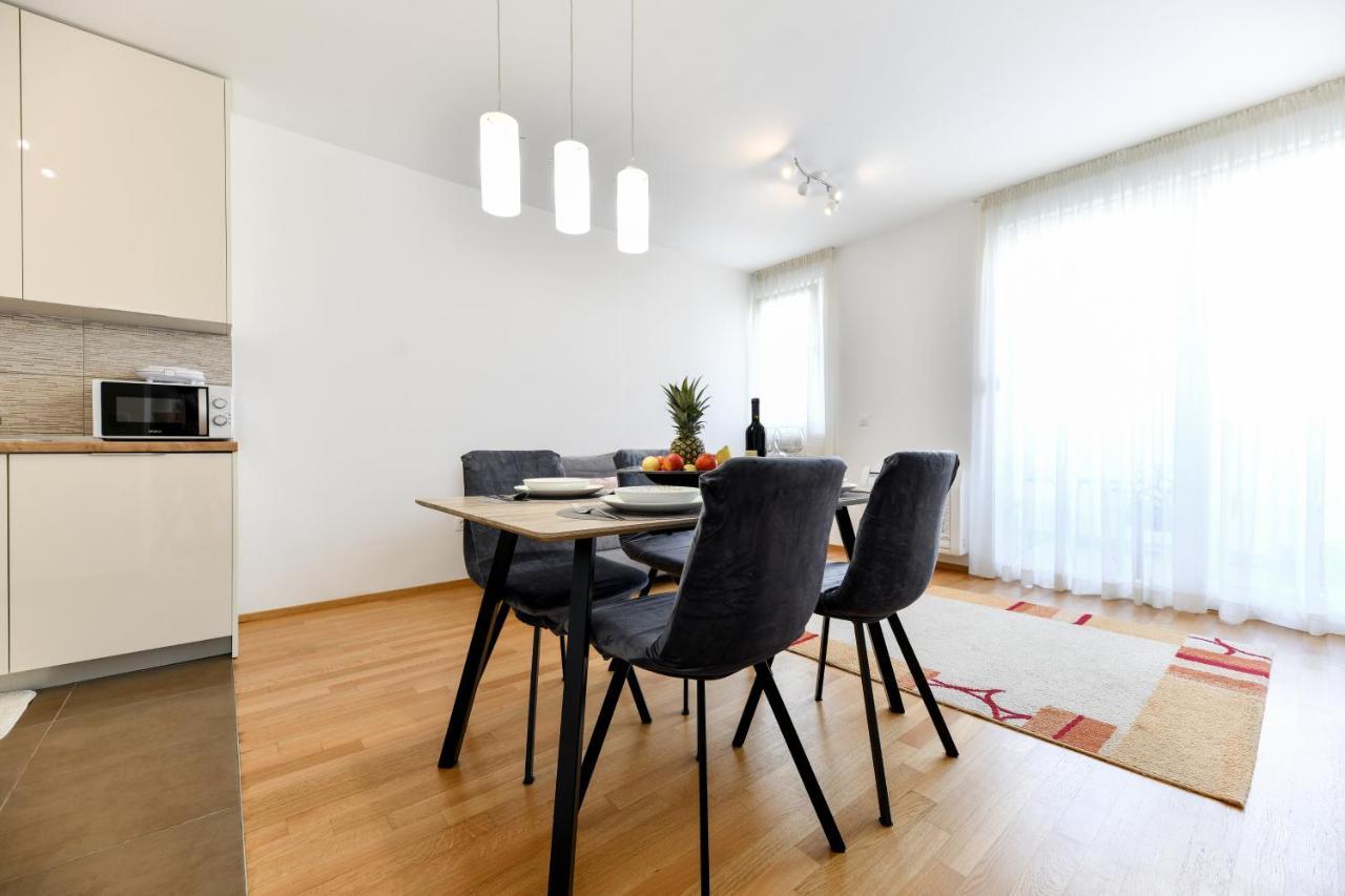 Modern Apartment For 2025' Vacation In Zadar Bagian luar foto